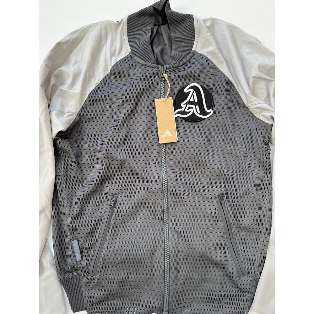 Adidas VRCT Primeblue Gray Jacket FP8121 Men’s Size S $100 NWT - Picture 5 of 9